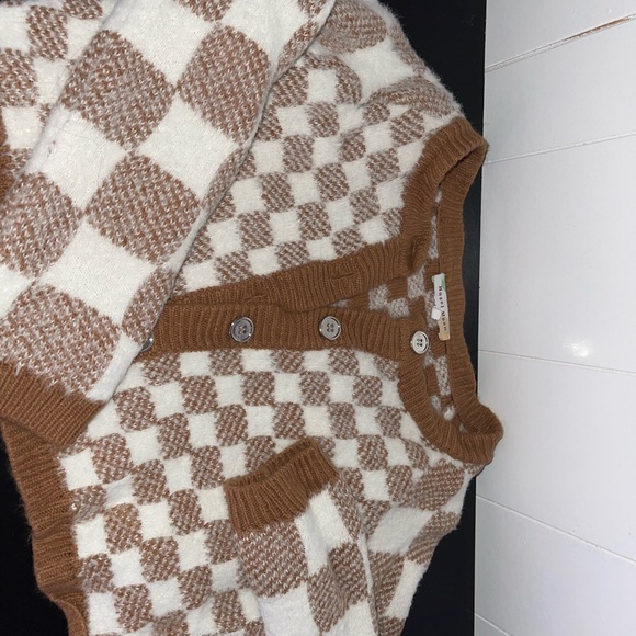 2piece top and sweater - Picture 6 of 6